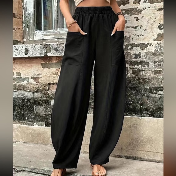 Boutique Brand Pants - NEW- Harem Pants Boutique Casual Baggy Pants with Pockets Size Medium {6/8}